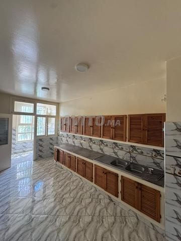 À louer Appartement 3 ch vide – Route d’El Jadida