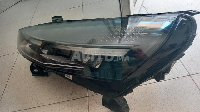 Optique avant gauche Renault Clio 5 - 2