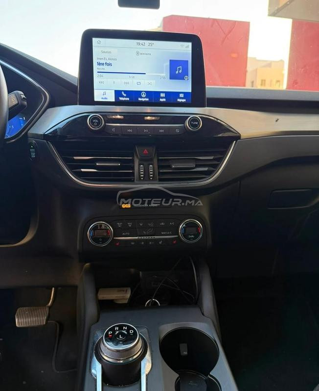 kuga titanum 2023 dédouane 2026