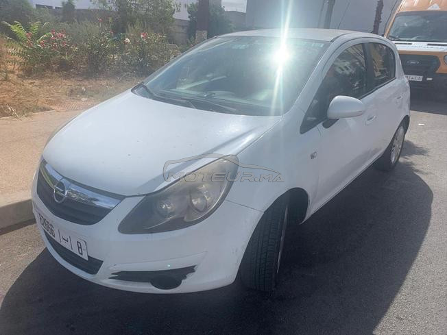 Opel Corsa Essence Manuelle 2011 à Rabat
