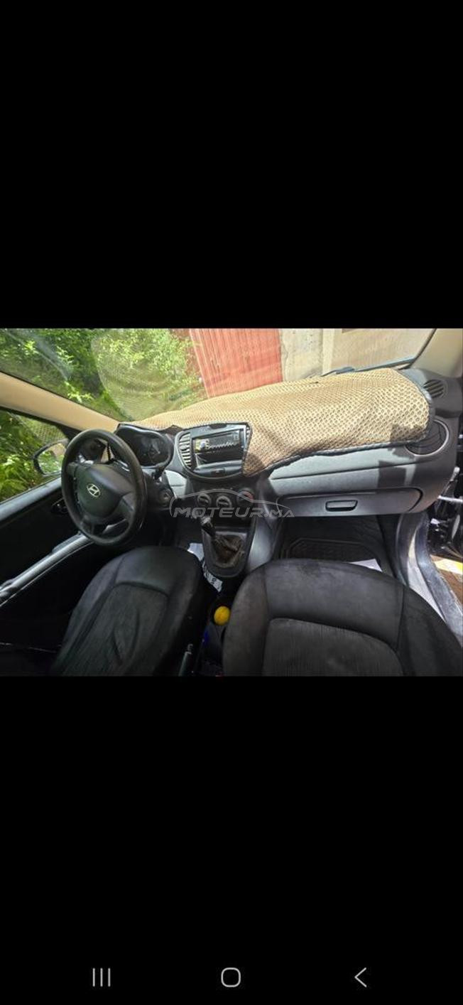 voiture i 10 