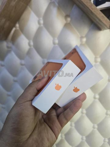 iPhone 17 pro max esim nuf - 2