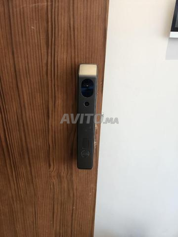 خدمة تركيب الأقفال الذكية - 2