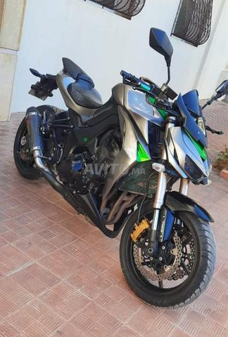 كاواساكي سوغومي Z1000 مع خوذة - 2