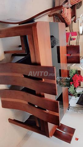 طاولة طعام 6 كراسي بحالة جيدة جداً - 2