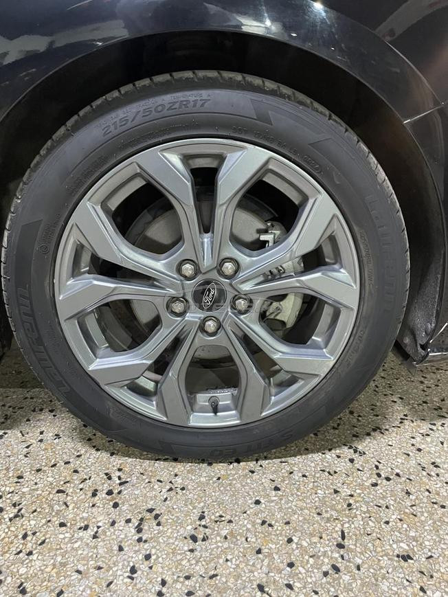Ford Focus ST Line