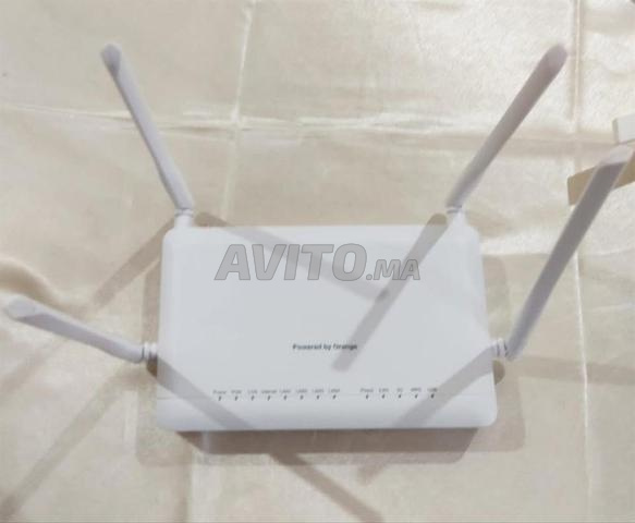 Point d'accès ZTE f6600p wifi 6 AX3000 5Ghz/2.4Ghz - 2