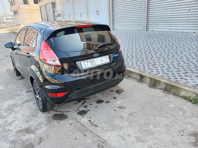 Ford Fiesta Diesel Manuelle 2017 à Bouznika - 2