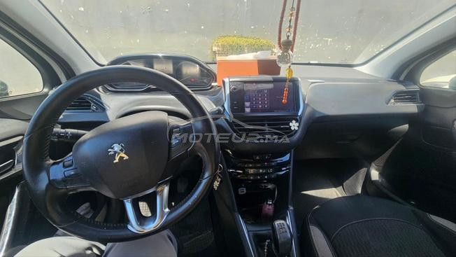 Peugeot 208 Diesel Manuelle 2017 à Casablanca