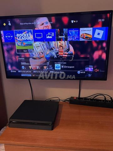 PS4 Slim en ligne avec jeux et manette originale - 2