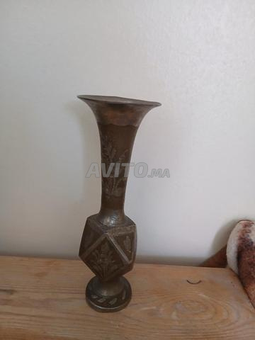 مزهرية مزخرفة من النحاس - 2