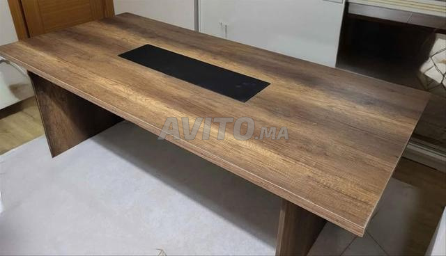 Offres Spéciales sur les Tables de Réunion