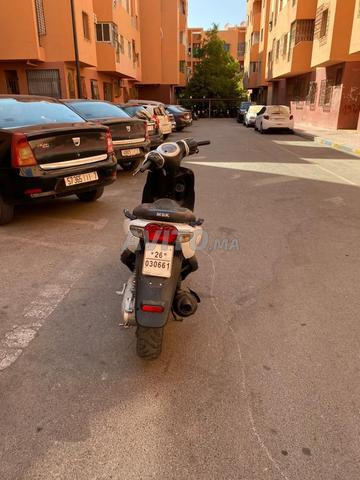 Moto Neos - 2