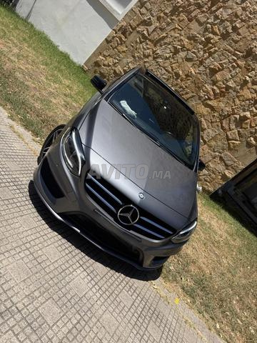 Mercedes-Benz Classe B 200 Aut. AMG PACK NIGHT