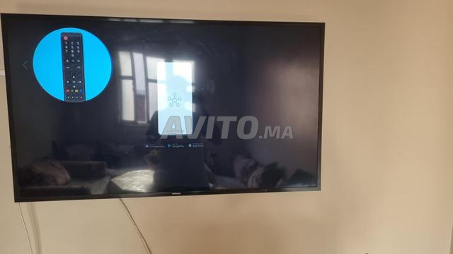 SMART TV SAMSUNG 49 POUCES SERIE 6 TRÈS BON ÉTAT - 2