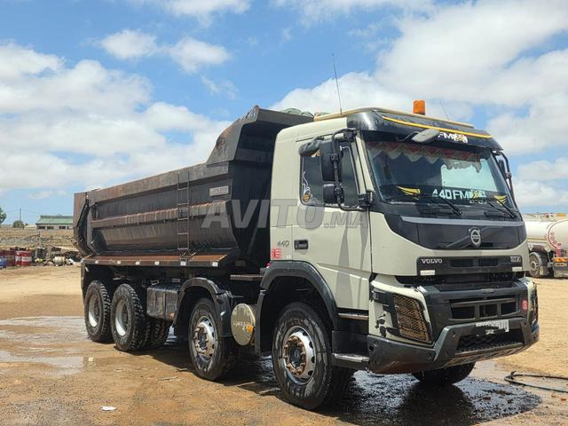 Vente camion Volvo 8/4 très bon état - 2