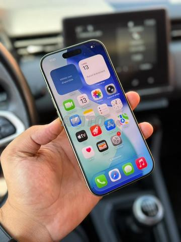 iPhone 17 Normal - 2