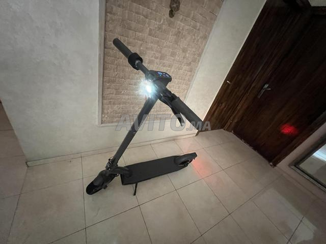 سكوتر كهربائي Navee N30 بحالة ممتازة - 2