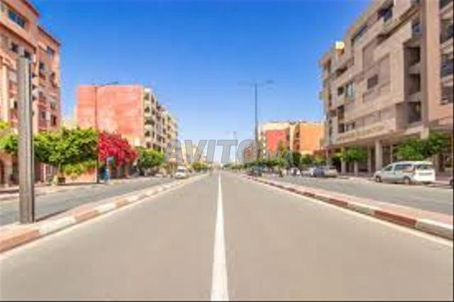 إيجار تسيير مجهز