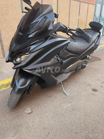 Kymco AK550