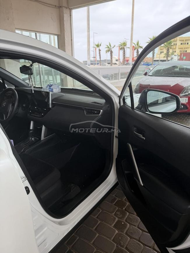 vente voiture toyota corolla cross