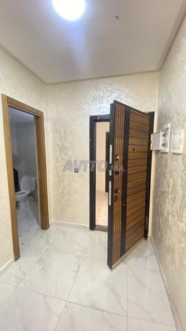 شقة سفلية بالكراج فيها دعم سكن عالية الجودة - 2