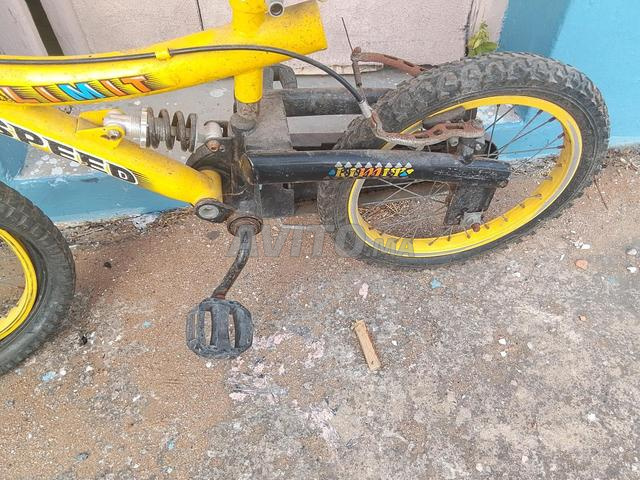 Vélo enfant bon état en marche