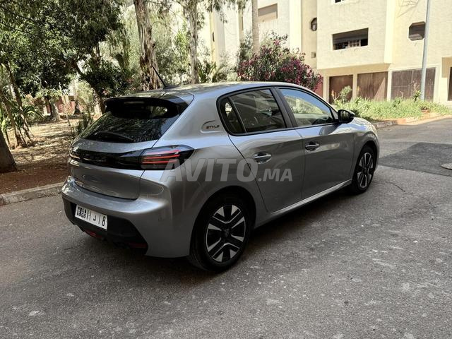 Peugeot 208 Diesel Manuelle 2025 à Casablanca - 2