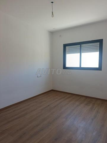 استوديو جديد 62م² موقف مسجل