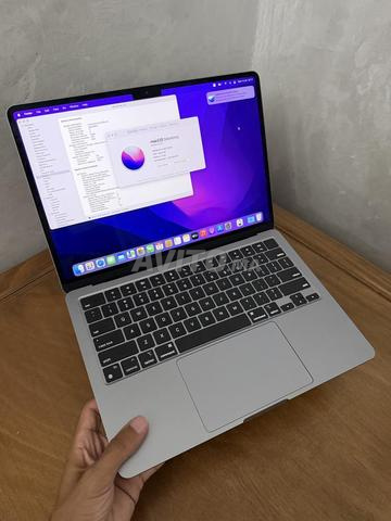 ماك بوك اير M2 رمادي فضائي - 2