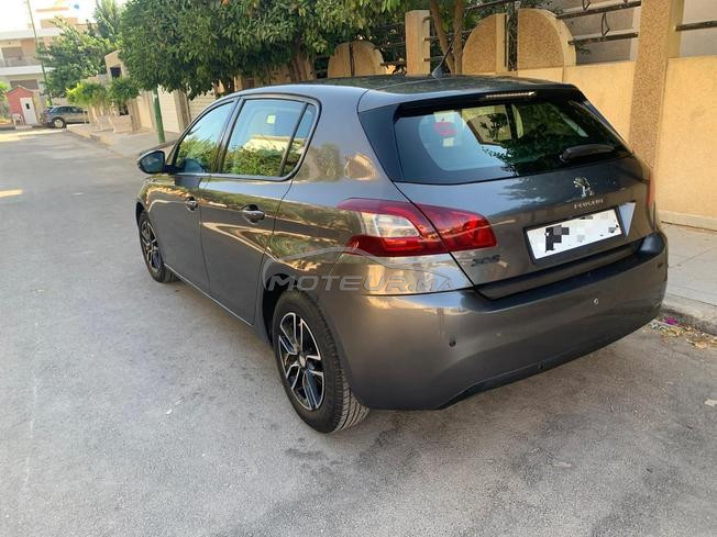 Peugeot 308.     