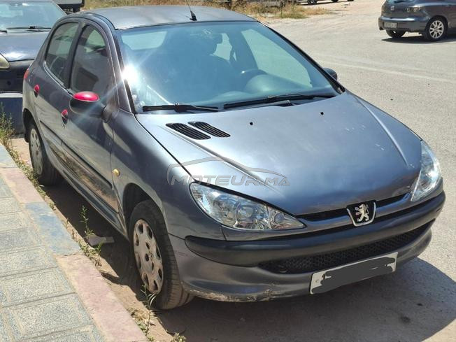 Voiture Peugeot 206 essence  2006 Volant assisté 