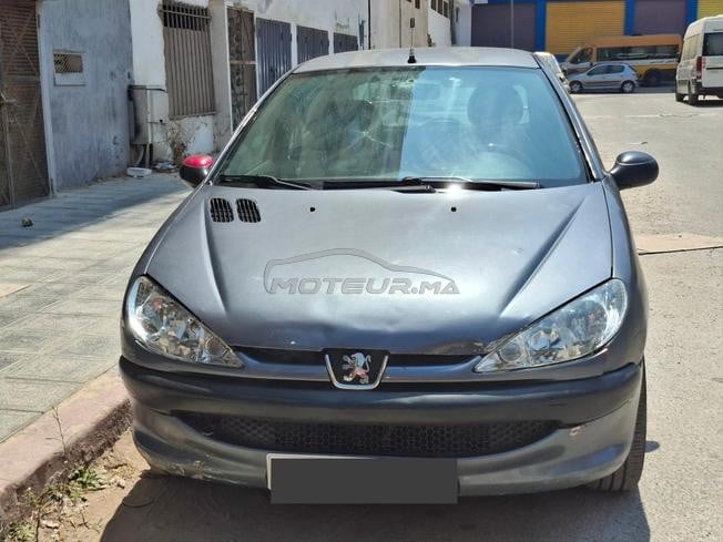 Voiture Peugeot 206 essence  2006 Volant assisté 