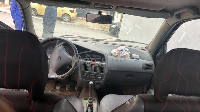 سيارة جديدة وجودة عالية 