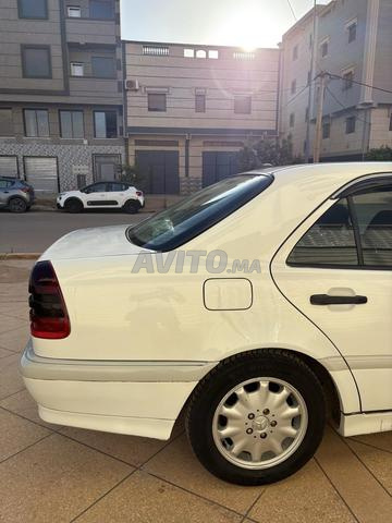 C 200 CDI - 2