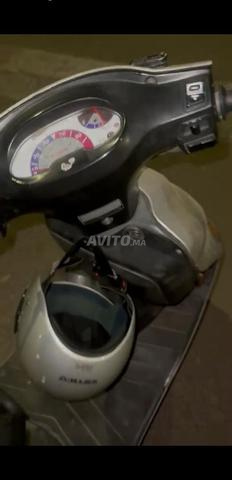 Moto - 2