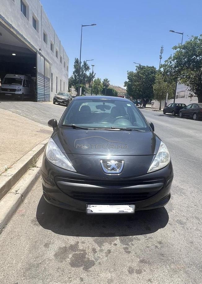 Peugeot 207 Essence Manuelle 2007 à Rabat