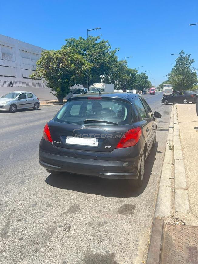 Peugeot 207 Essence Manuelle 2007 à Rabat