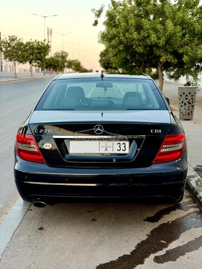Mercedes-Benz 220 Diesel Automatique 2012