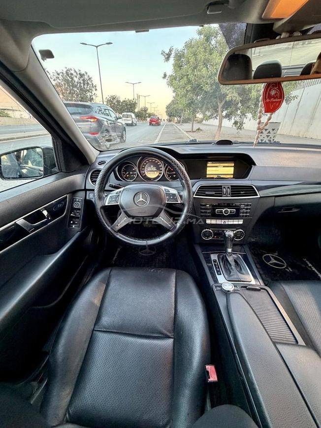 Mercedes-Benz 220 Diesel Automatique 2012