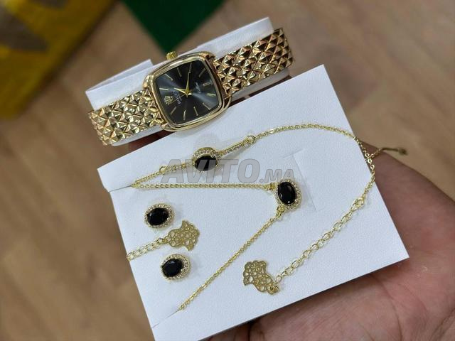 Collier, gourmette, bague et montre classique pour femme - 2