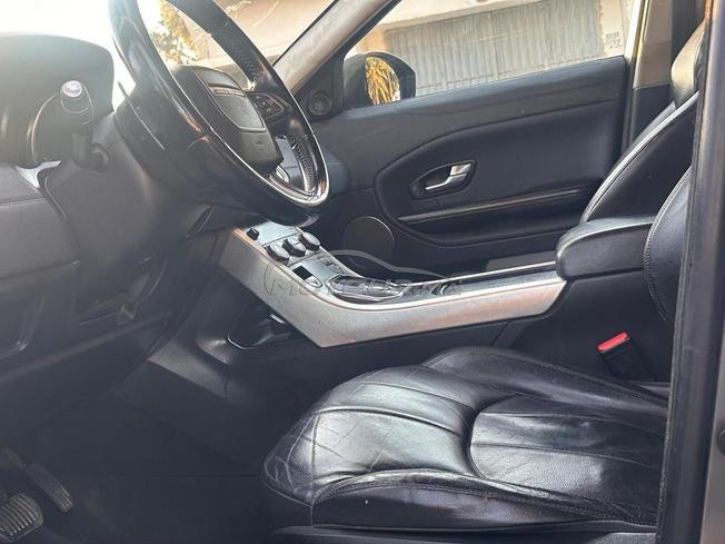 Range rover evouque