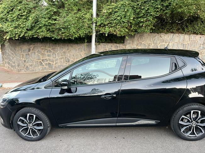Renault Clio Diesel Manuelle 2021 à Meknès