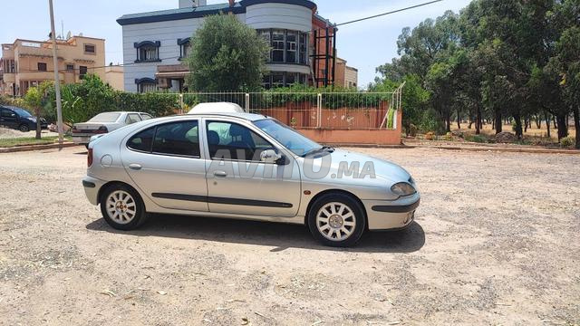 Renault Mégane 1ère Main - 2