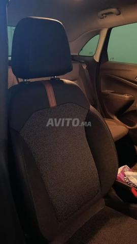 Opel Crossland Diesel Manuelle 2021 à Taroudant - 2