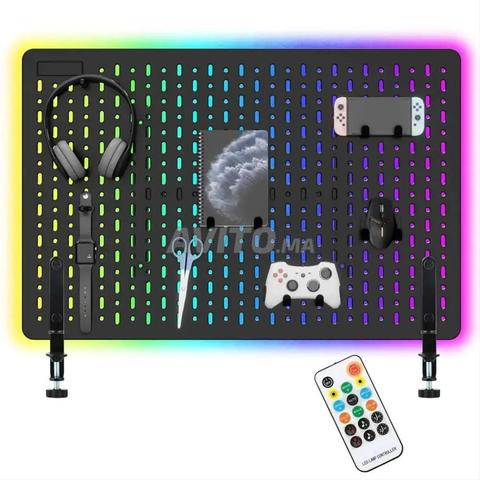 لوحة تعليق جدارية LED سوداء 56x37