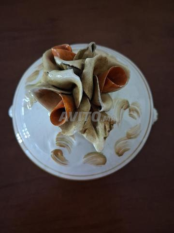 وعاء صغير بغطاء - 2
