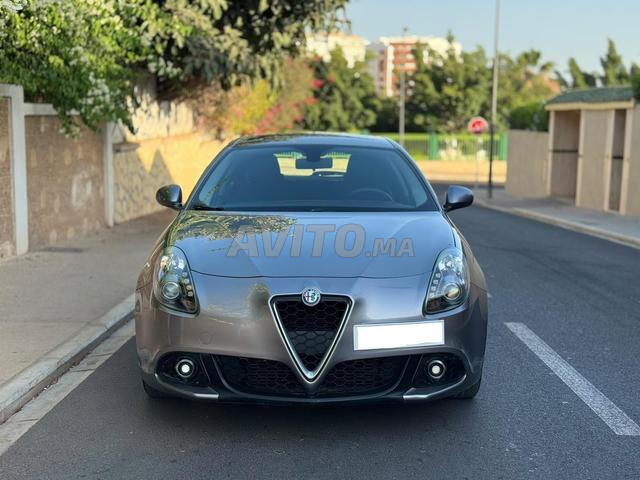 Alfa Romeo Giulietta première main Manuelle 2019 - 2