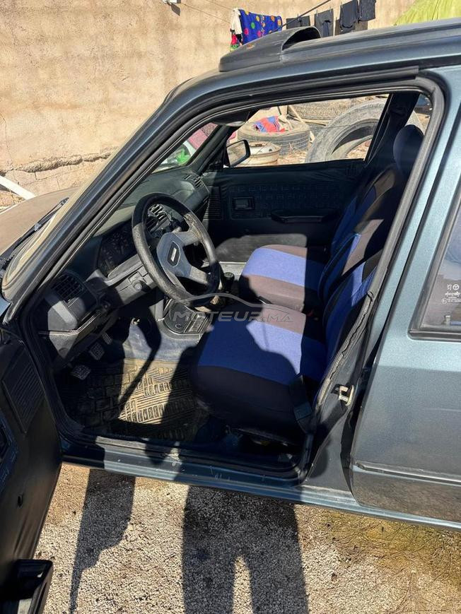 Peugeot 205