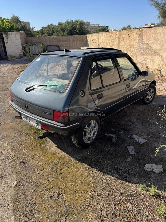 Peugeot 205